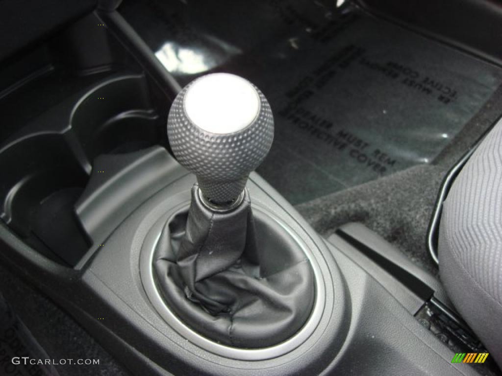 2010 Honda Fit Standard Fit Model 5 Speed Manual Transmission Photo #46759092