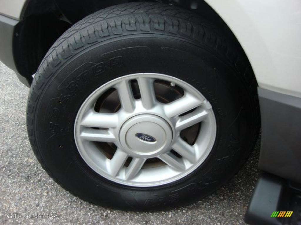 2005 Ford Expedition XLT 4x4 Wheel Photo #46760763