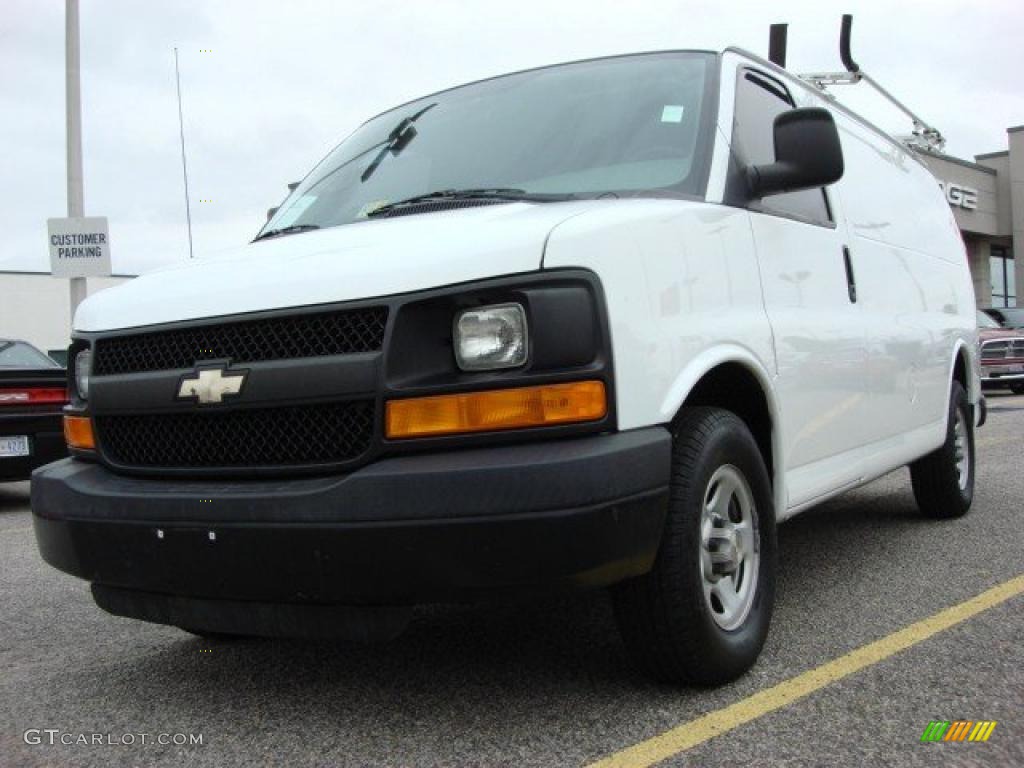 2006 Express 1500 Commercial Utility Van - Summit White / Medium Dark Pewter photo #1