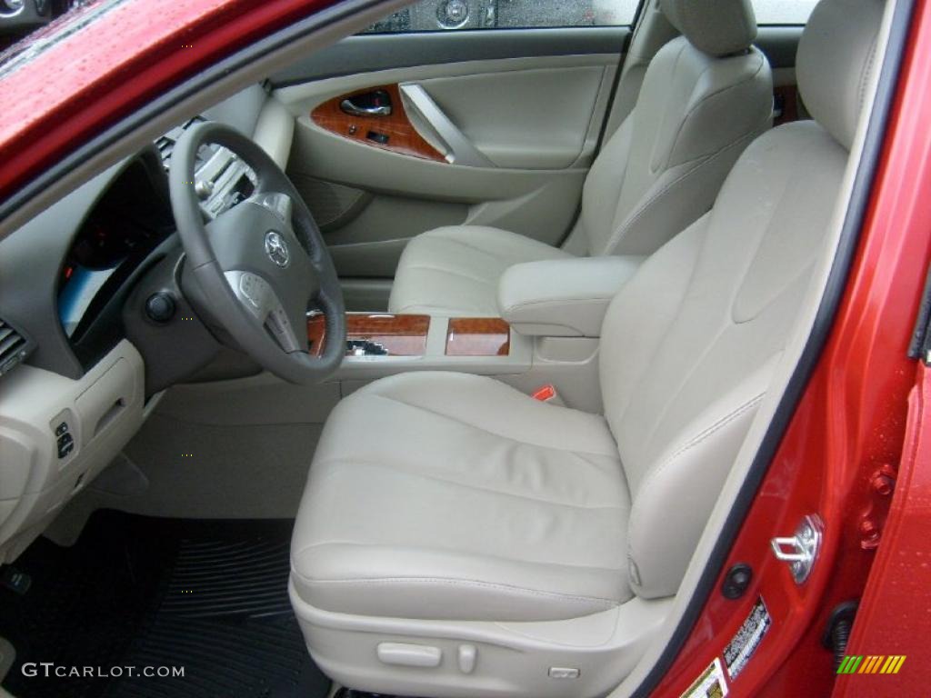 2010 Camry XLE V6 - Barcelona Red Metallic / Bisque photo #11