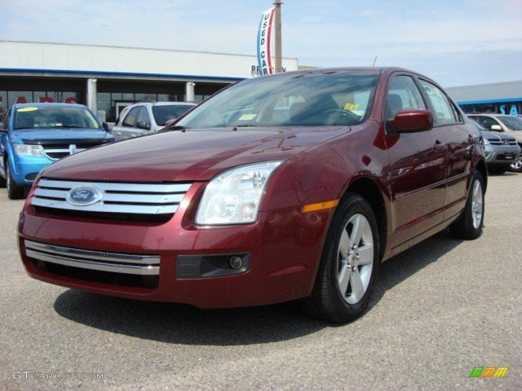 2007 Fusion SE V6 - Merlot Metallic / Charcoal Black photo #1