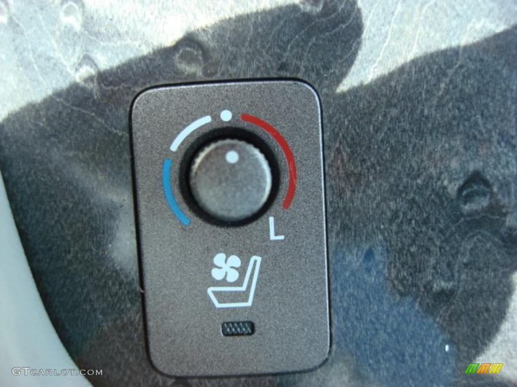 2008 Lexus LS 460 Controls Photo #46764858