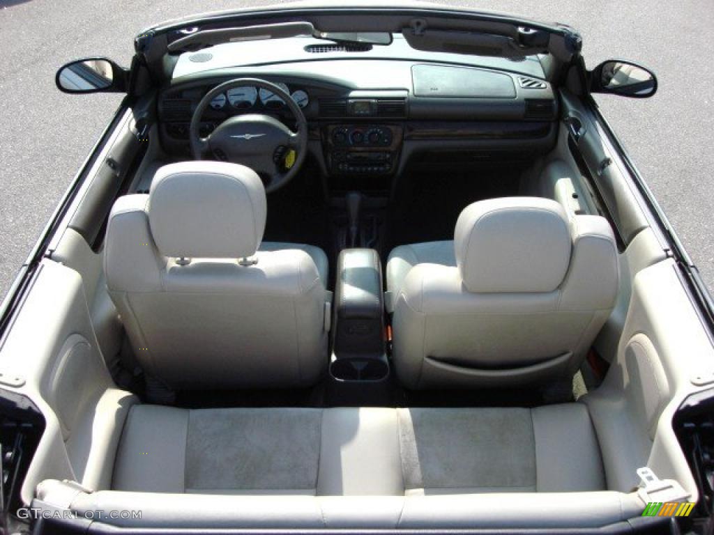 Light Taupe Interior 2006 Chrysler Sebring Limited Convertible Photo #46765353