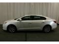 2010 White Diamond Tricoat Buick LaCrosse CXL  photo #20