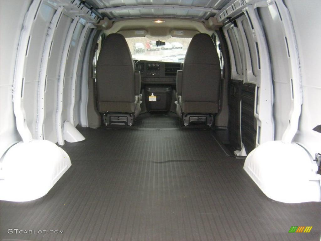 2011 Savana Van 1500 Cargo - Summit White / Medium Pewter photo #12
