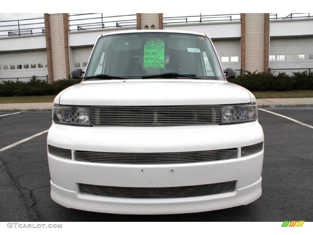 Polar White 2006 Scion xB Standard xB Model Exterior Photo #46768362