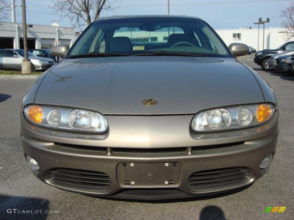 Cappuccino 2001 Oldsmobile Aurora 4.0 Exterior Photo #46768407