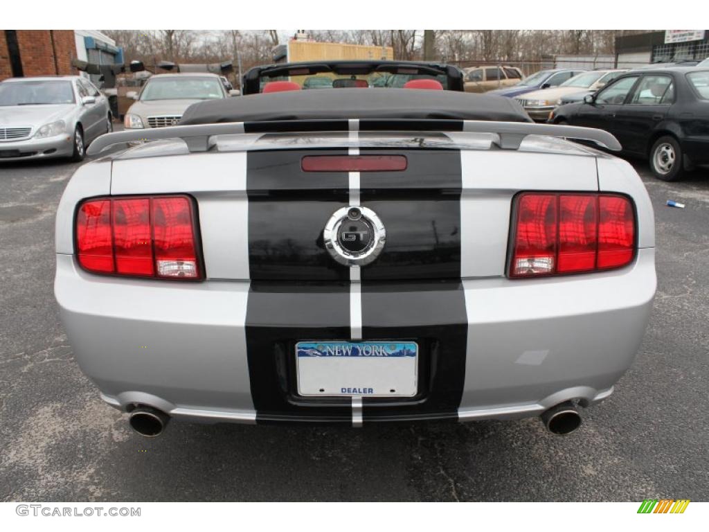 2006 Mustang GT Premium Convertible - Satin Silver Metallic / Red/Dark Charcoal photo #6