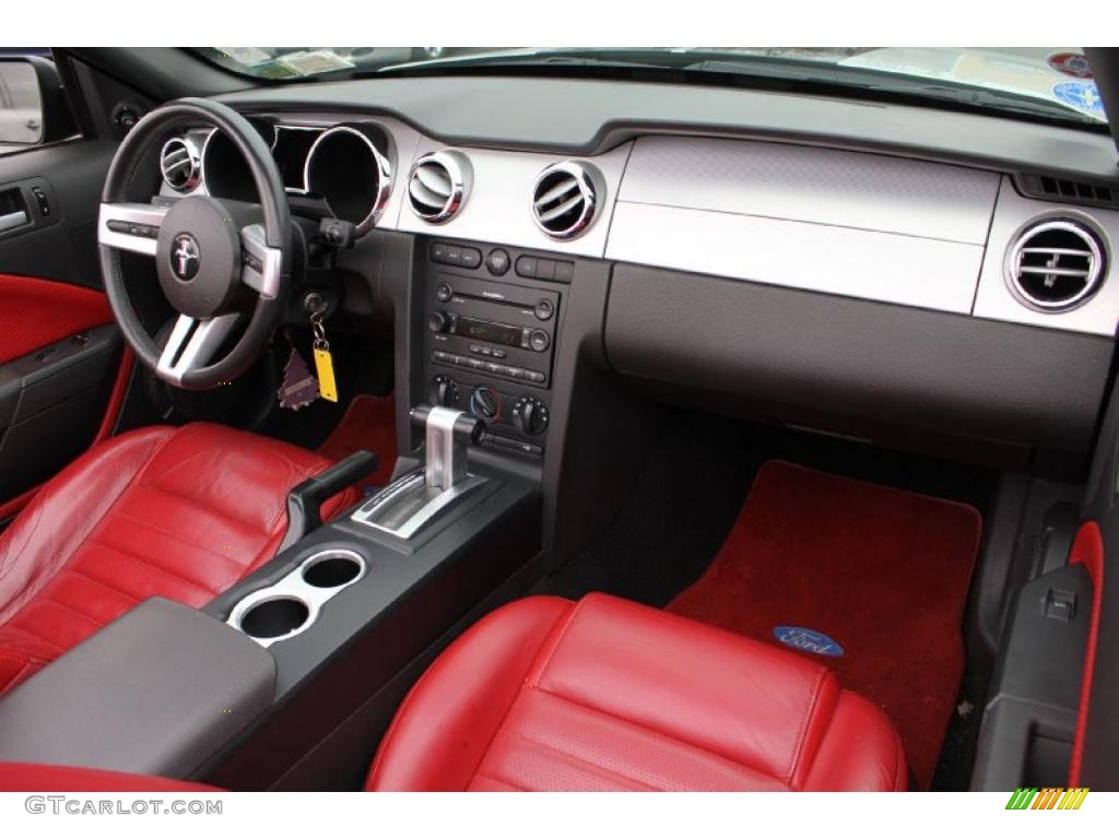 2006 Mustang GT Premium Convertible - Satin Silver Metallic / Red/Dark Charcoal photo #15