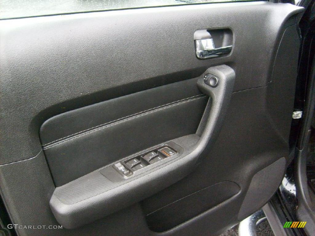 2007 Hummer H3 X Ebony Black Door Panel Photo #46769571