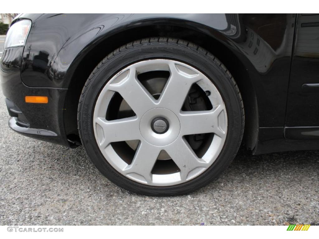 2005 Audi S4 4.2 quattro Sedan Wheel Photo #46769991