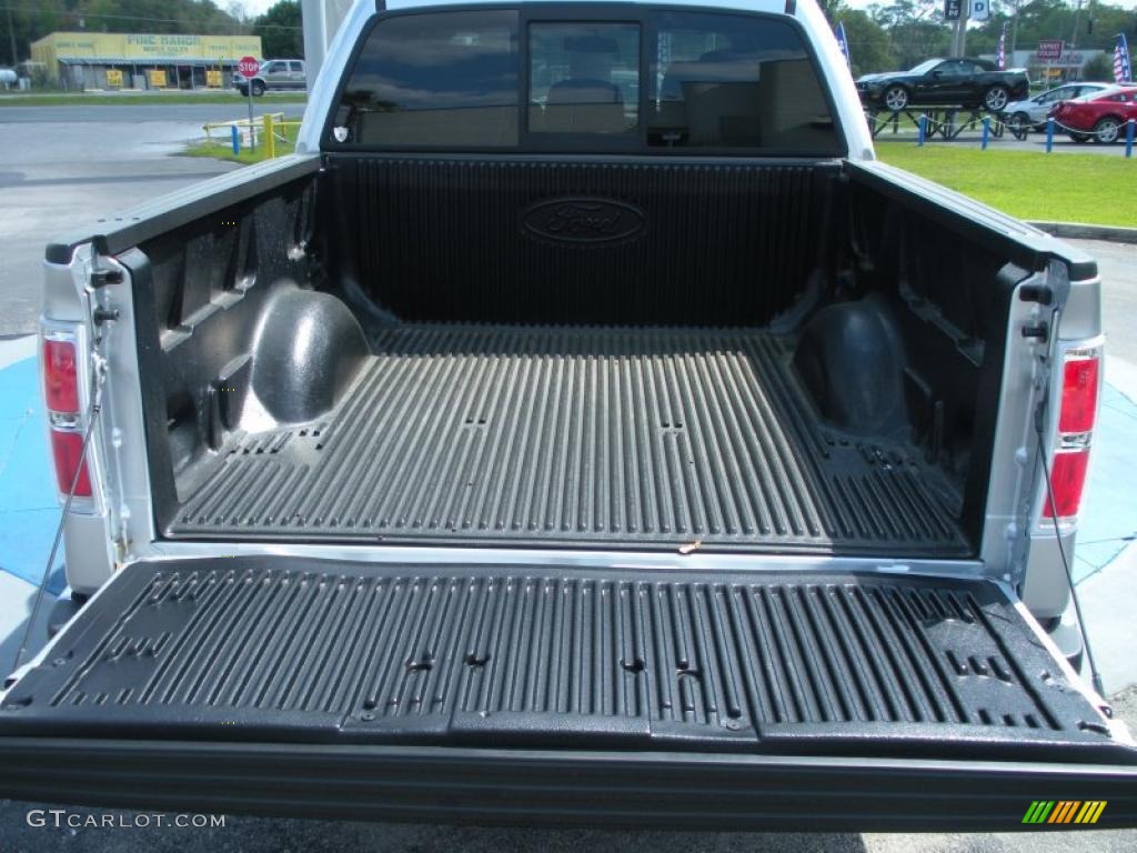 2011 Ford F150 XLT SuperCrew Trunk Photo #46770393