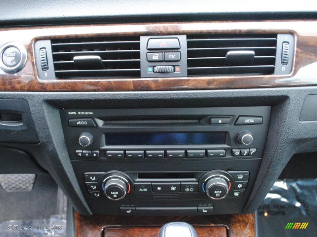 2008 3 Series 335i Convertible - Jet Black / Black photo #19