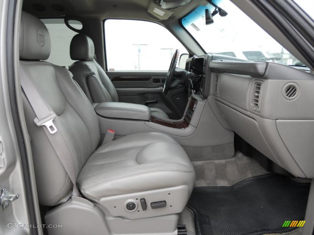 2005 Cadillac Escalade Standard Escalade Model interior Photo #46773459