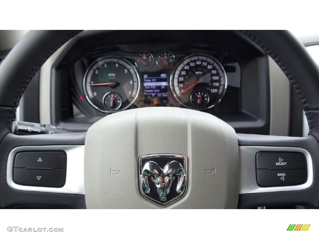 2011 Ram 1500 Big Horn Crew Cab 4x4 - Bright White / Dark Slate Gray/Medium Graystone photo #9