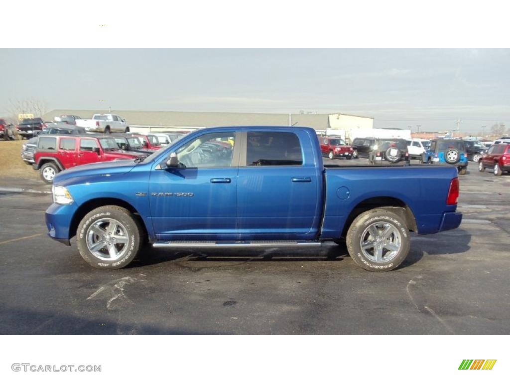 2011 Ram 1500 Sport Crew Cab 4x4 - Deep Water Blue Pearl / Dark Slate Gray photo #7