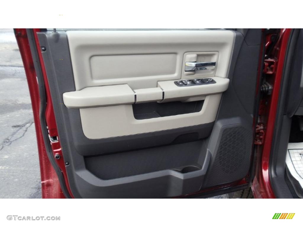 2011 Dodge Ram 1500 SLT Crew Cab 4x4 Dark Slate Gray/Medium Graystone Door Panel Photo #46774366