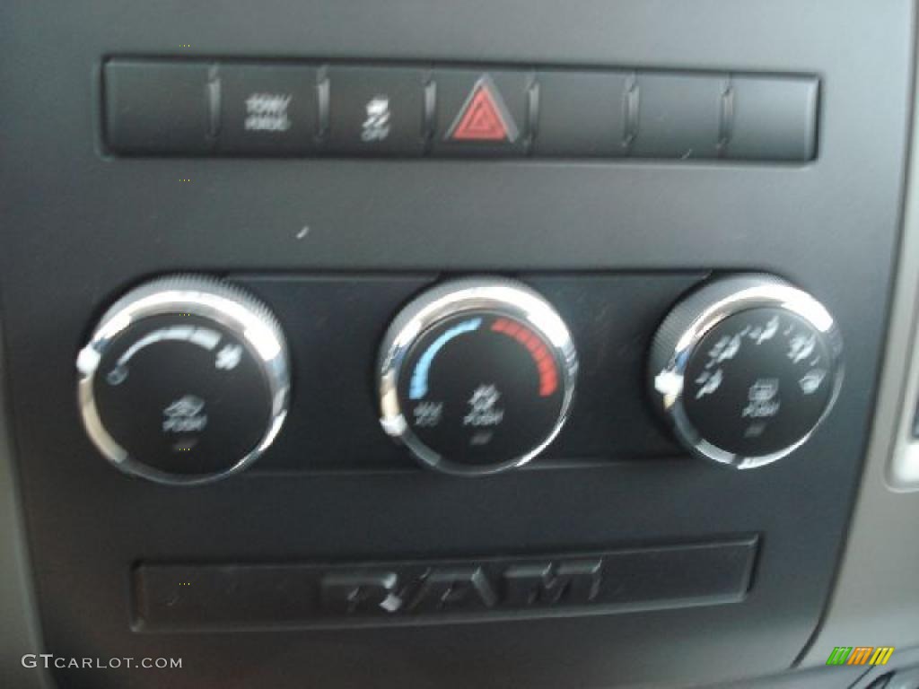 2011 Ram 1500 ST Quad Cab 4x4 - Deep Water Blue Pearl / Dark Slate Gray/Medium Graystone photo #19
