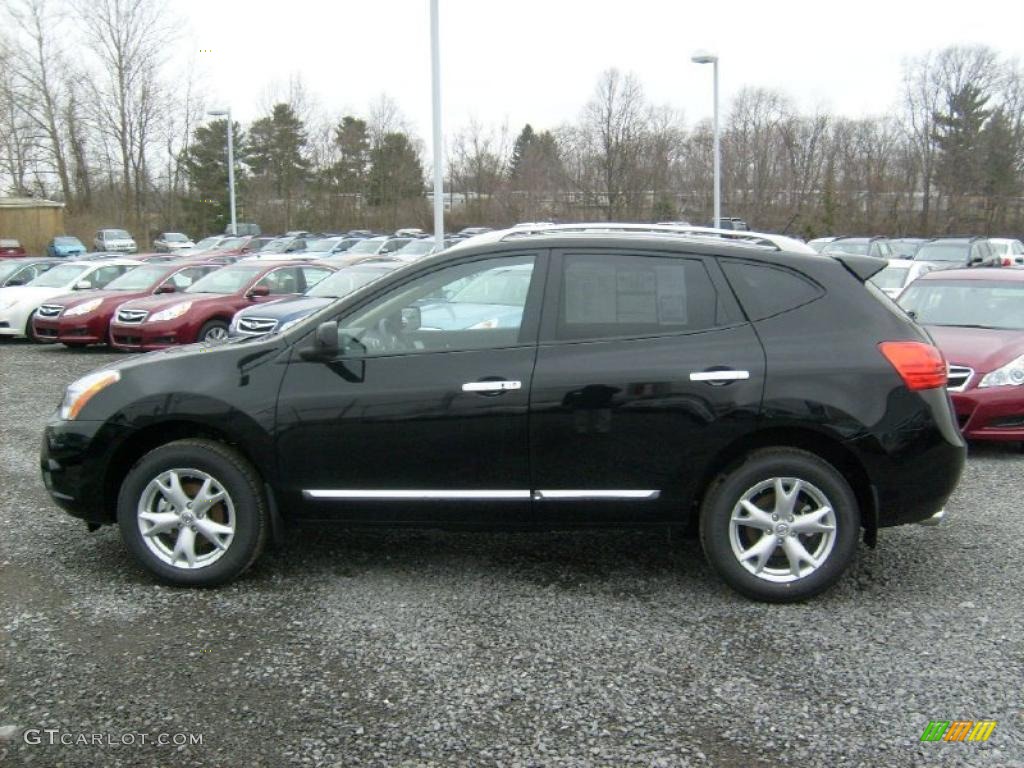 2011 Rogue SV AWD - Black Amethyst / Black photo #2
