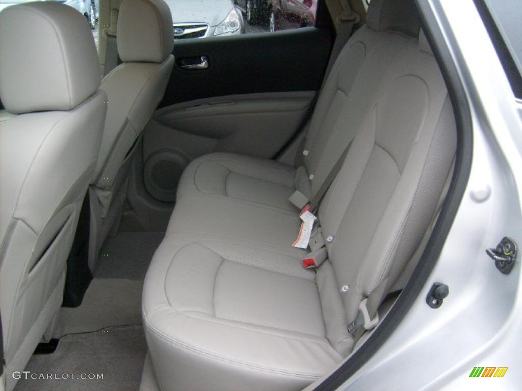 2011 Rogue SL AWD - Silver Ice Metallic / Gray photo #15