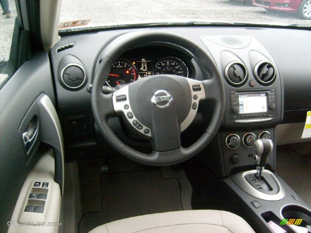 2011 Rogue SL AWD - Silver Ice Metallic / Gray photo #16