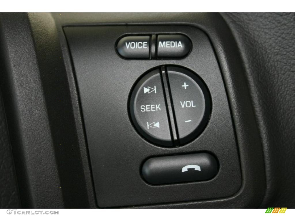 2011 Ford F350 Super Duty Lariat Crew Cab 4x4 Controls Photo #46779663