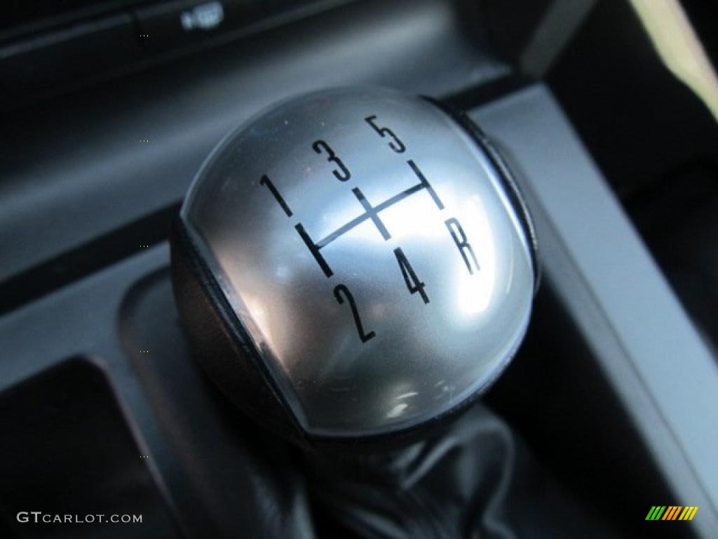 2008 Ford Mustang GT Deluxe Coupe 5 Speed Manual Transmission Photo #46779780