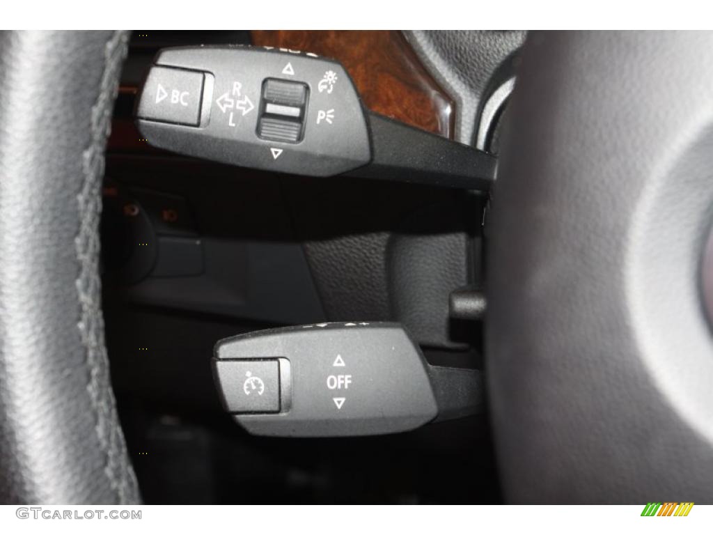 2009 3 Series 335i Coupe - Titanium Silver Metallic / Black photo #10