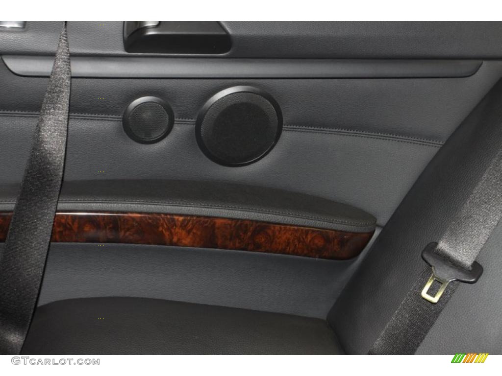 2009 3 Series 335i Coupe - Titanium Silver Metallic / Black photo #43
