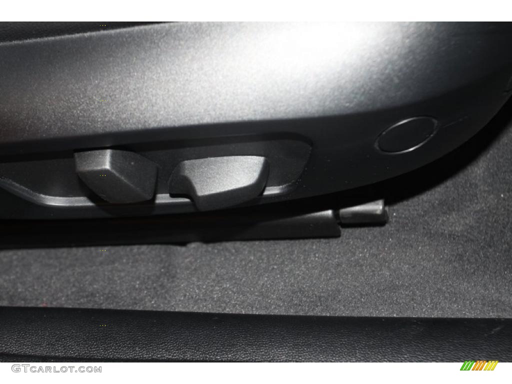 2009 3 Series 328i Sedan - Platinum Bronze Metallic / Black photo #47