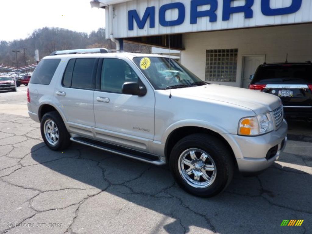 2005 Explorer Limited 4x4 - Silver Birch Metallic / Midnight Grey photo #2