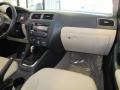 Candy White - Jetta SE Sedan Photo No. 8