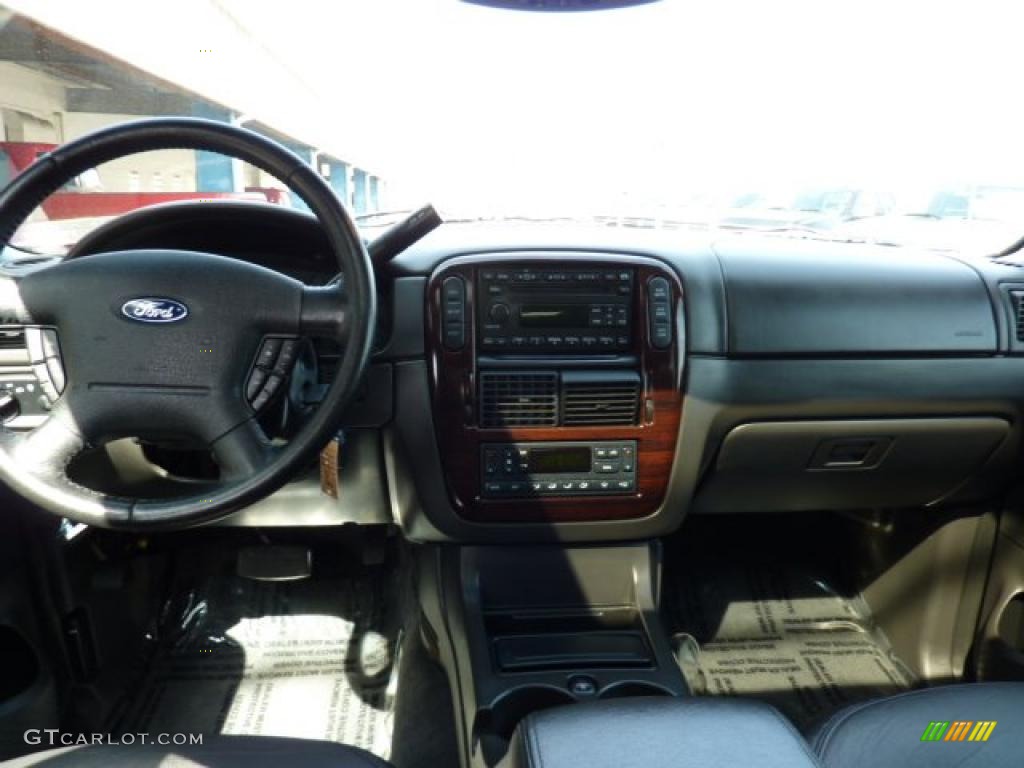 2005 Explorer Limited 4x4 - Silver Birch Metallic / Midnight Grey photo #18