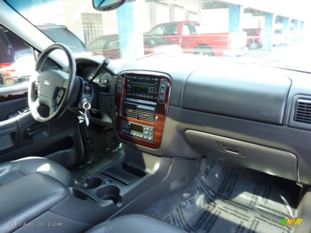 2005 Explorer Limited 4x4 - Silver Birch Metallic / Midnight Grey photo #21