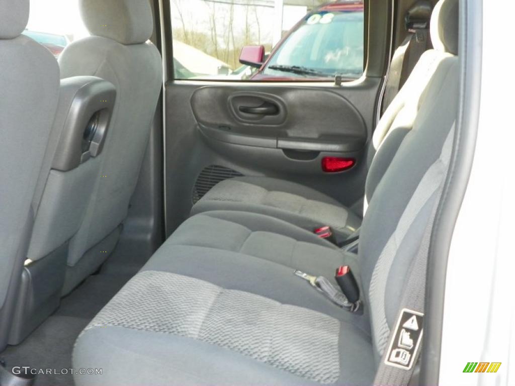 Medium Graphite Grey Interior 2003 Ford F150 XLT SuperCrew 4x4 Photo #46787142