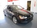 Black - Jetta SE Sedan Photo No. 5