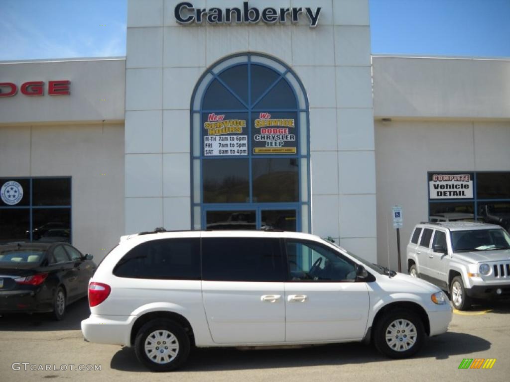 Stone White Chrysler Town & Country