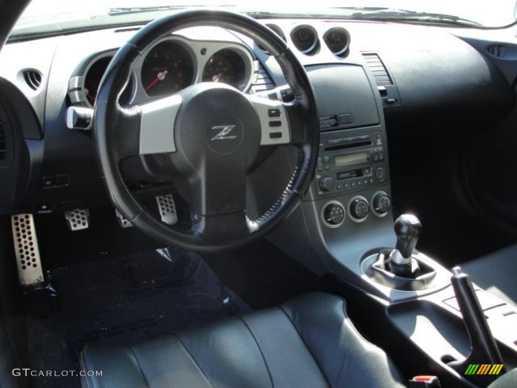 2003 Nissan 350Z Touring Coupe Charcoal Dashboard Photo #46788714