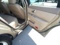 Arizona Beige Metallic - Taurus SES Photo No. 15