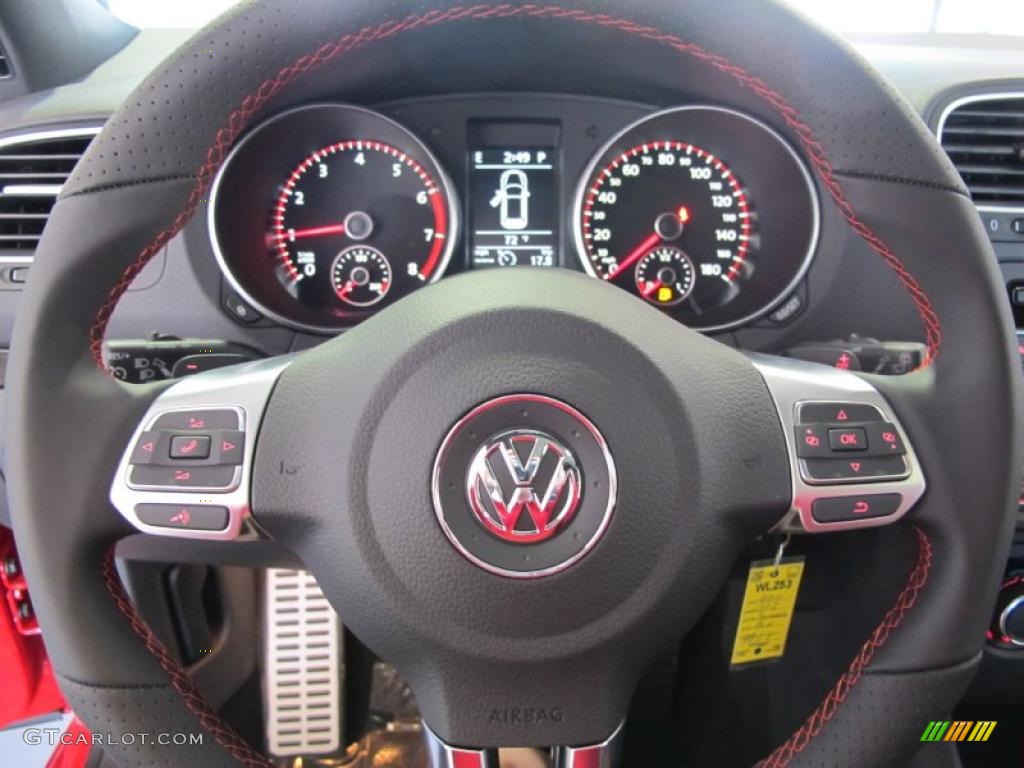 2011 Volkswagen GTI 4 Door Interlagos Plaid Cloth Steering Wheel Photo #46788813