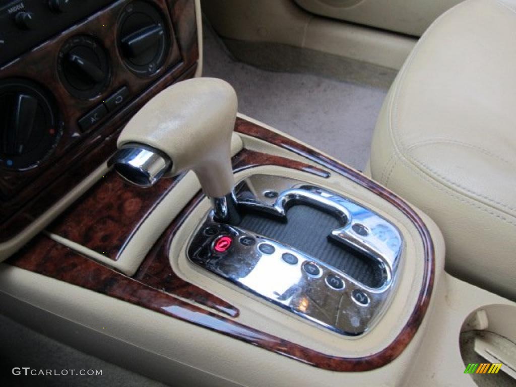 2003 Passat GLS Sedan - Colorado Red Pearl / Beige photo #16