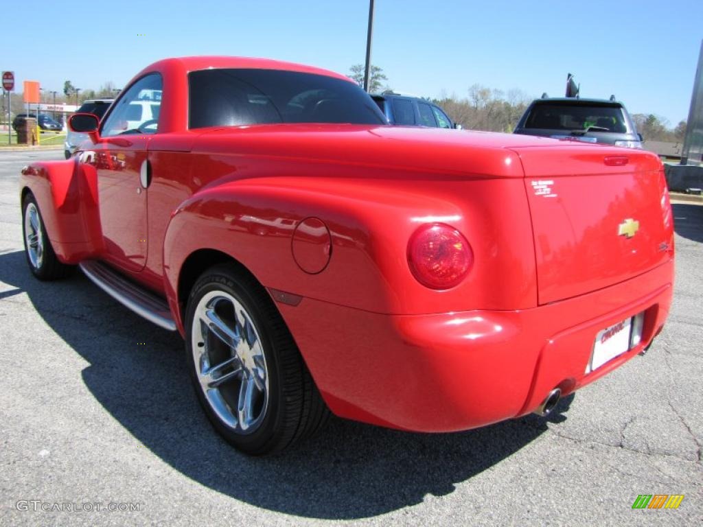 Redline Red 2005 Chevrolet SSR Standard SSR Model Exterior Photo #46790418