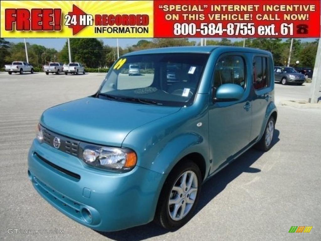 Caribbean Blue Nissan Cube