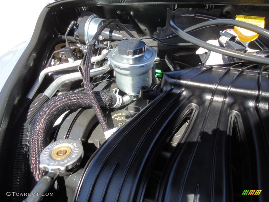 2010 Chrysler PT Cruiser Classic 2.4 Liter DOHC 16-Valve 4 Cylinder Engine Photo #46792974