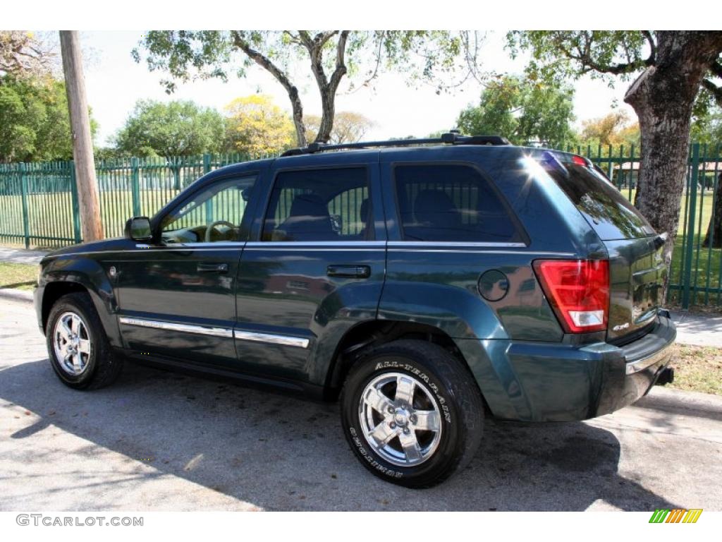 2005 Grand Cherokee Limited 4x4 - Deep Beryl Green Pearl / Dark Khaki/Light Graystone photo #5