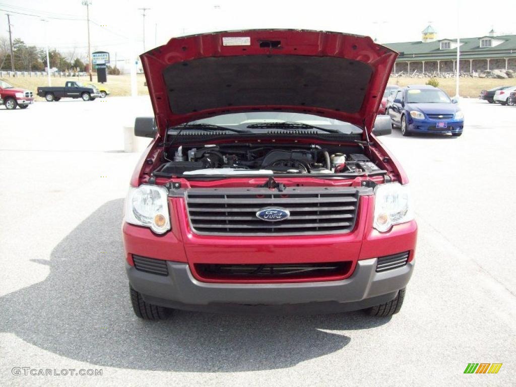 2006 Explorer XLS 4x4 - Redfire Metallic / Stone photo #17