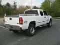 Summit White - Sierra 2500HD SLT Extended Cab 4x4 Photo No. 2