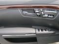 Black - S 550 Sedan Photo No. 3