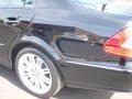 Black - E 350 4Matic Sedan Photo No. 16