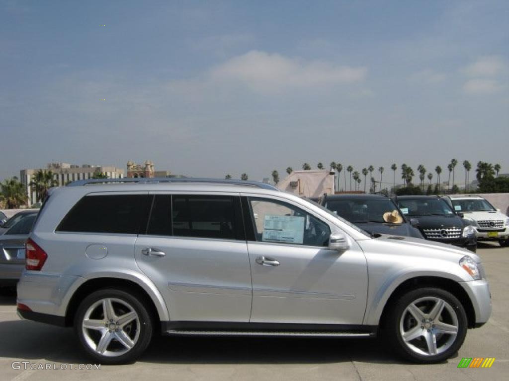 Iridium Silver Metallic 2011 Mercedes-Benz GL 550 4Matic Exterior Photo #46798413